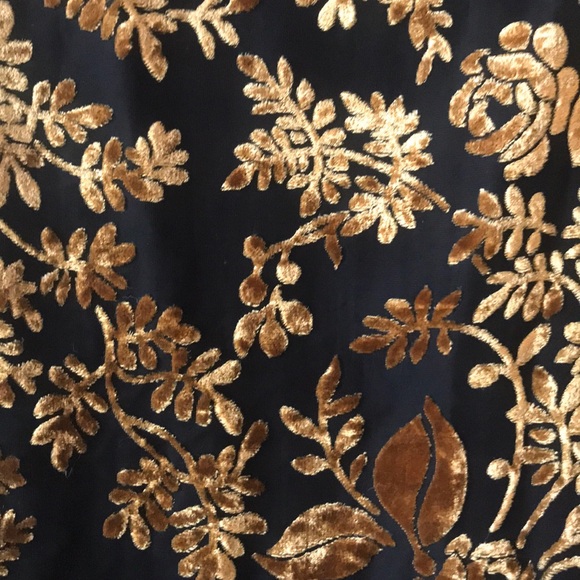 LOFT LUXE GOLD AND BLACK CAMI - Picture 2 of 5